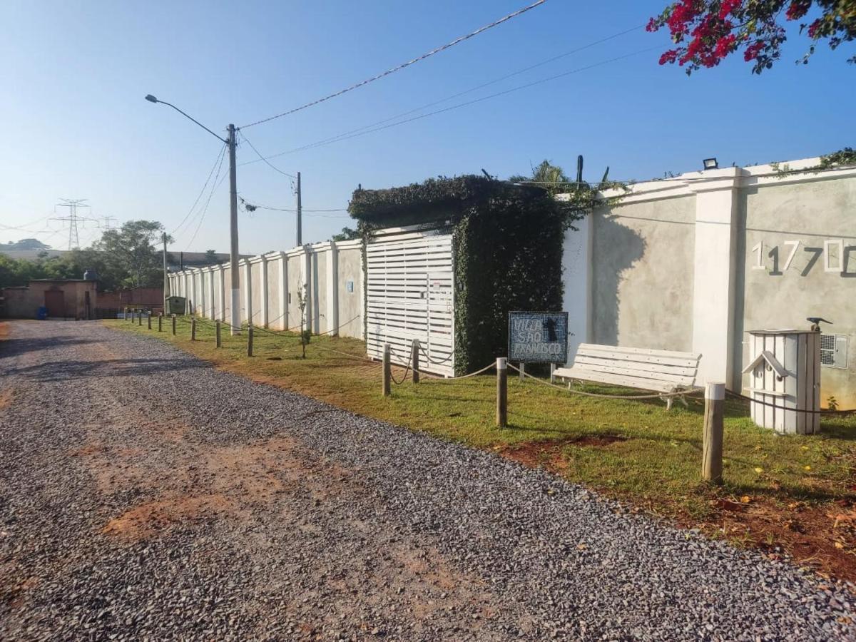 Pousada Villa Sao Francisco Boituva Exterior photo